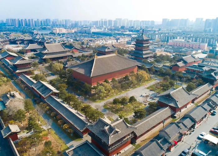 Shiguang Yunshu Ancient City Wall Side - Designer Viewpoint Homestay - Huayan Temple Store In Datong Ancient City