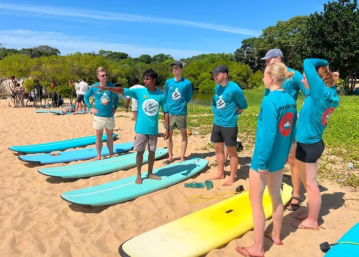 Saha Surf Camp