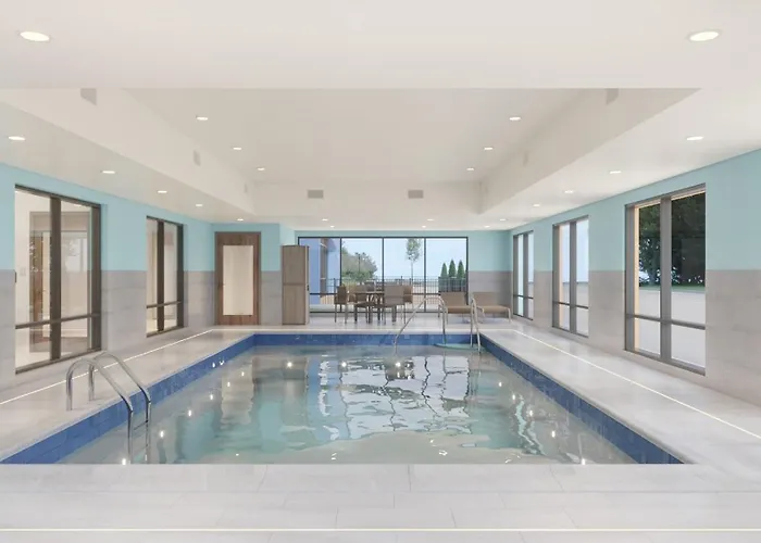 Holiday Inn Express & Suites Alexandria By Ihg