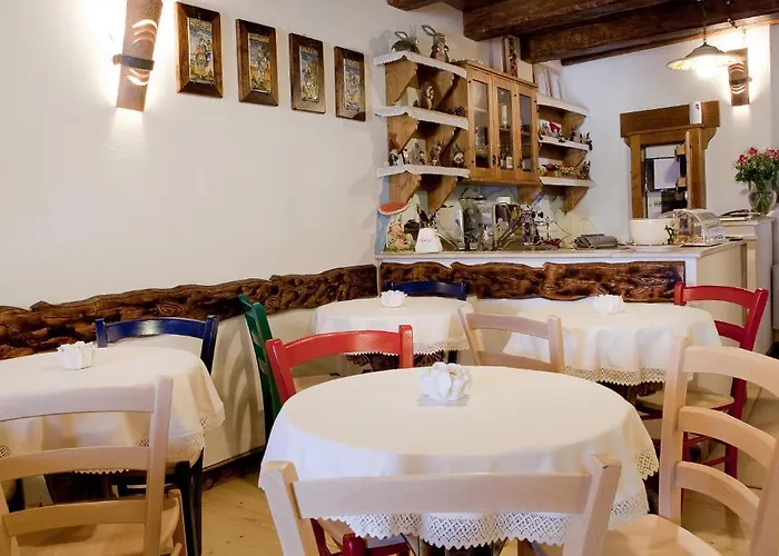 Garnì La Rua nel Bosco