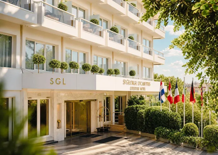St George Lycabettus Lifestyle Hotel