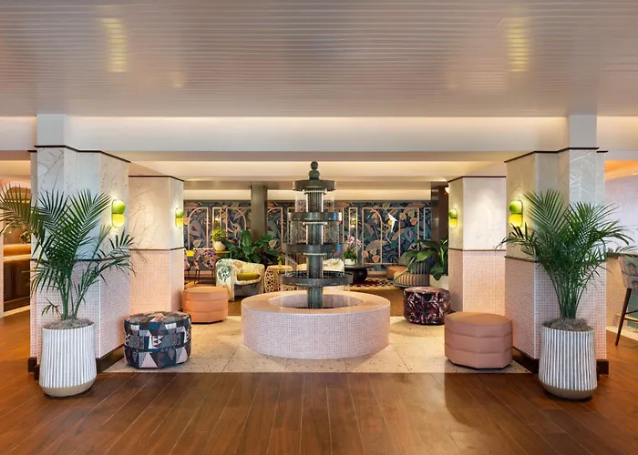 Ocean Key Resort & Spa, A Noble House Resort