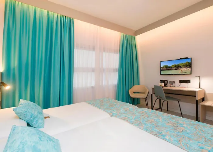 Hotel Tropical