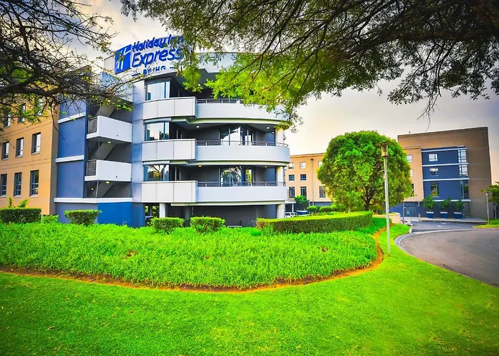 Holiday Inn Express Sandton-Woodmead By Ihg