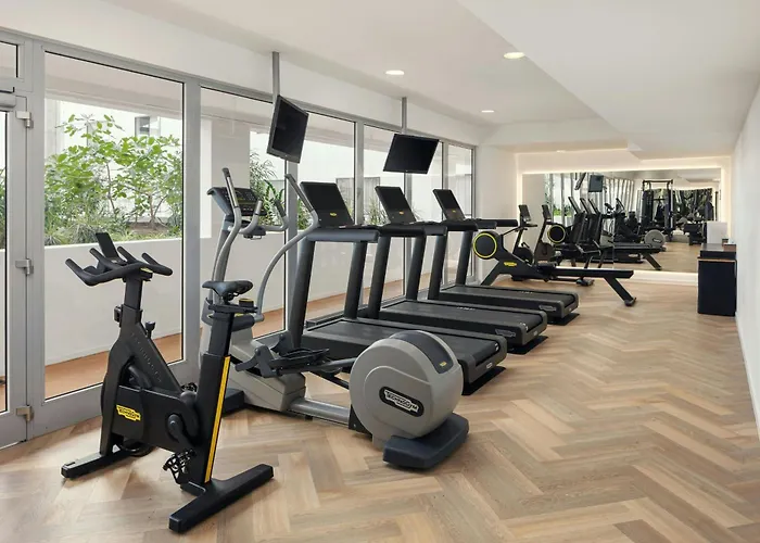 Courtyard By Marriott Prague Airport