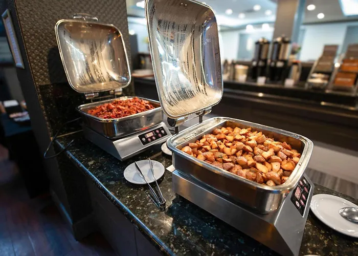 Coast Calgary University Area Hotel By Apa