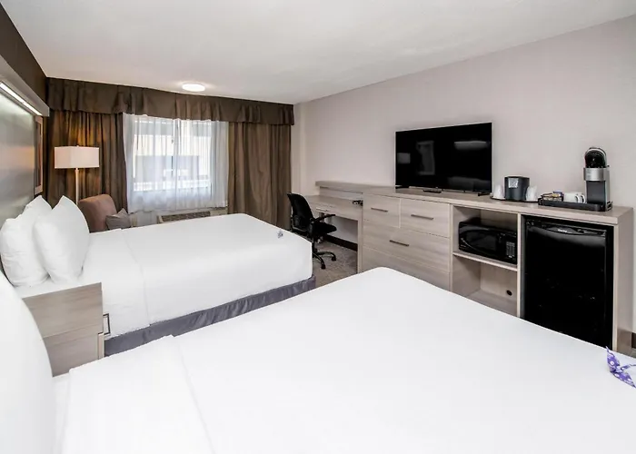 Coast Calgary University Area Hotel By Apa