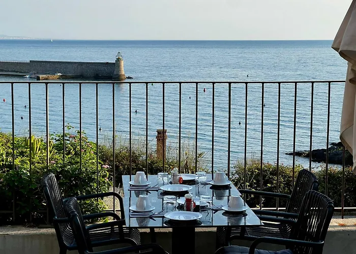 Hotel Le Bon Port Collioure