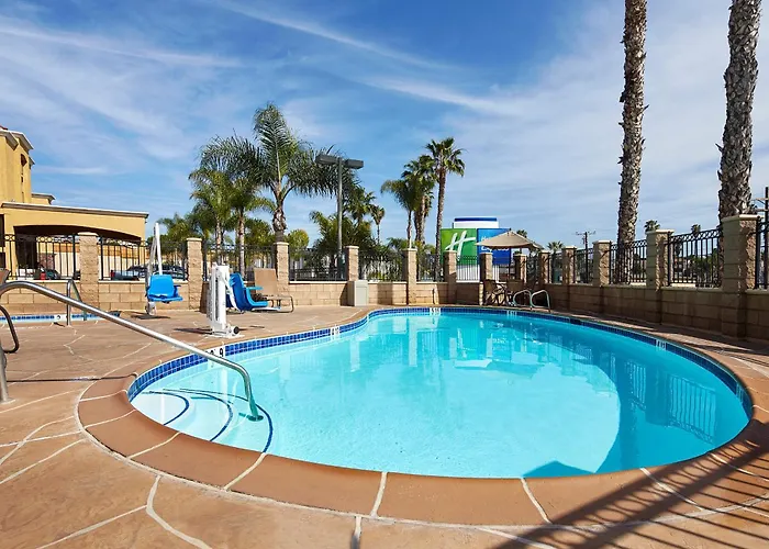 Holiday Inn Express San Diego South - National City By Ihg