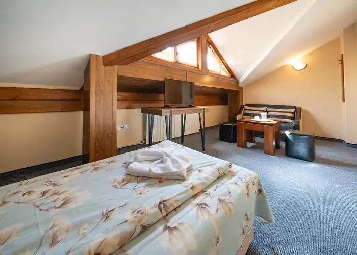 Kap House Family Hotel