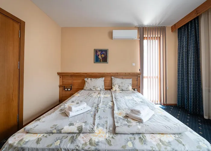 Kap House Family Hotel
