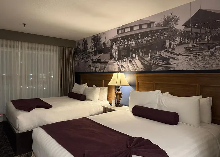 The Royal Anne Hotel