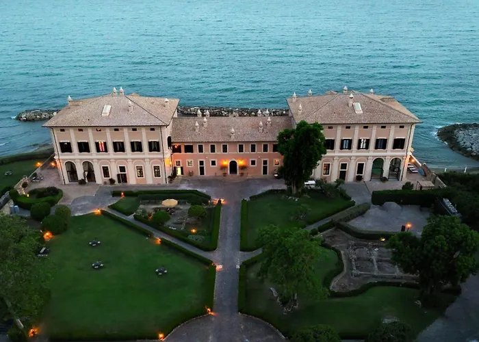 La Posta Vecchia Hotel