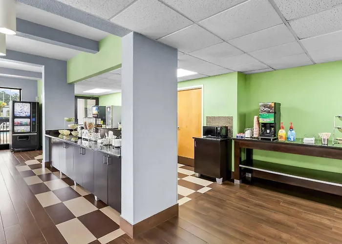 Quality Inn Walterboro I-95