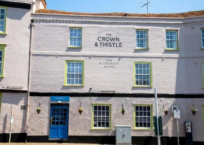 The Crown & Thistle, Abingdon, Oxfordshire - Acorn Pubs