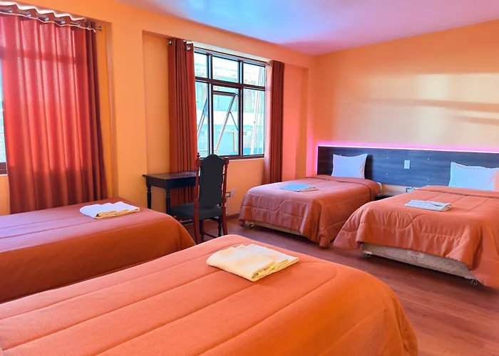 Hostel Sillustani Inn Puno - Con Cochera