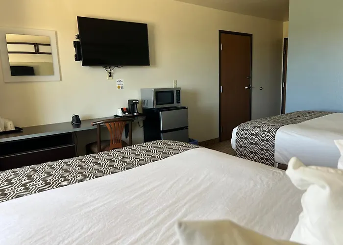 Microtel Inn & Suites By Wyndham Klamath Falls