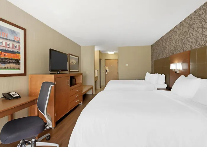 Best Western Plus Cottontree Inn