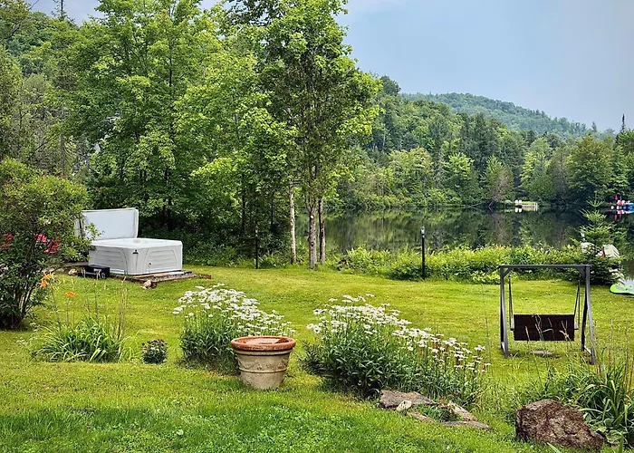 Hotel Le Petit Lac Sainte-Adèle