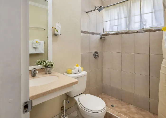 Adulo Apartments