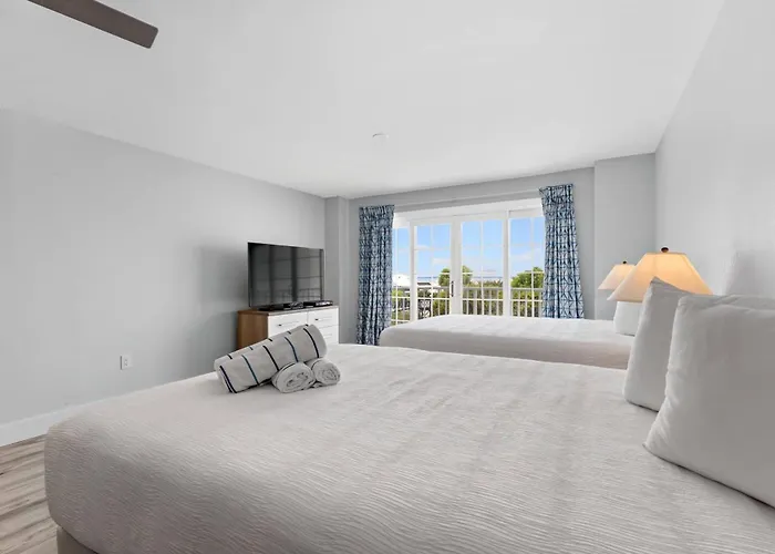 Coconut Malorie Resort Ocean City, Ascend Collection Hotel