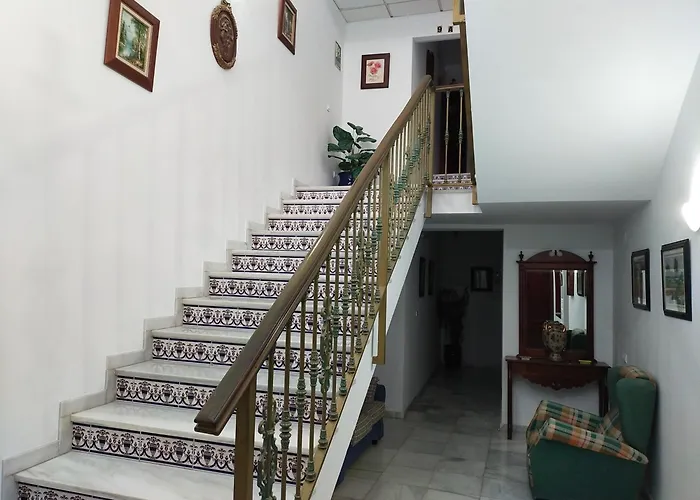 Hostal El Polígono Lucena