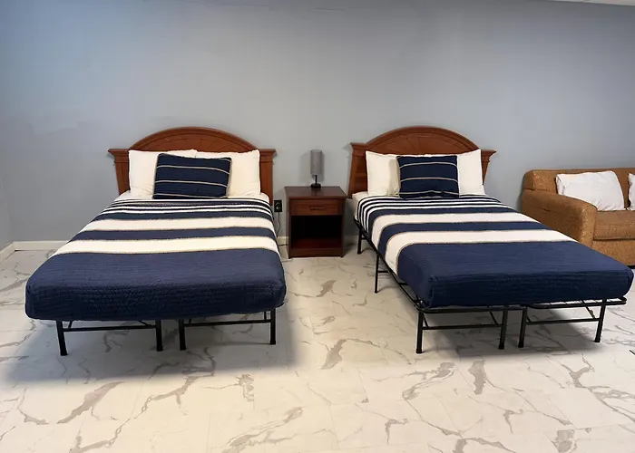 Hammock Inn & Suites North Beach Hotel