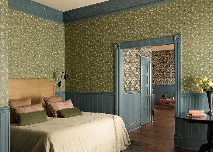 St. Elmo Hotel