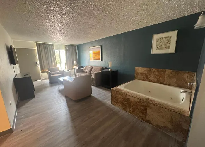 Express Inn & Suites Greensville Tx