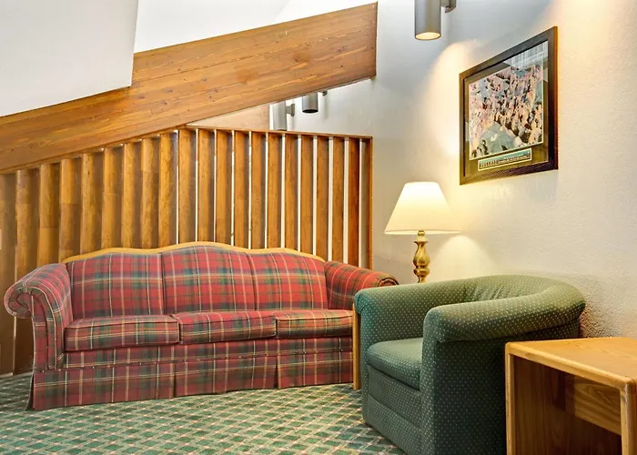 Travelodge By Wyndham Valleyfair Shakopee