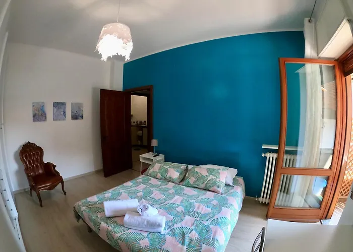Bella Vita Guesthouse -parcheggio privato interno