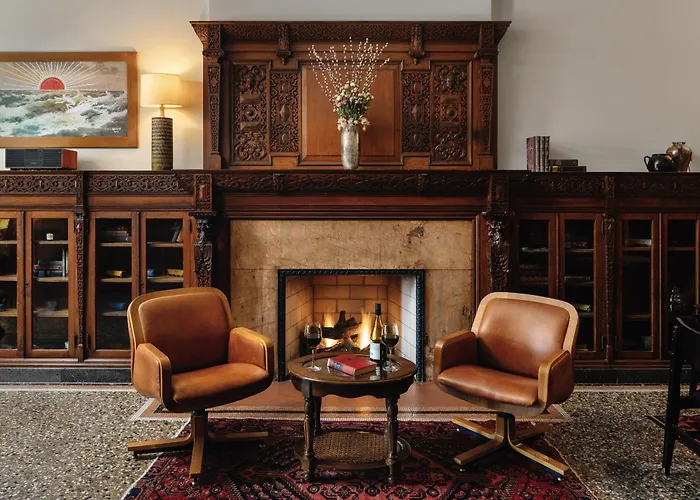Chicago Athletic Association, Part Of Hyatt