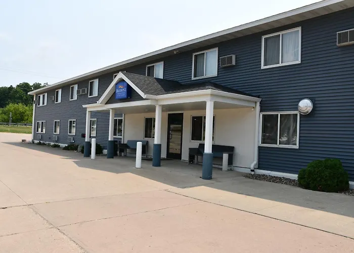 Baymont Inn And Suites By Wyndham Platteville