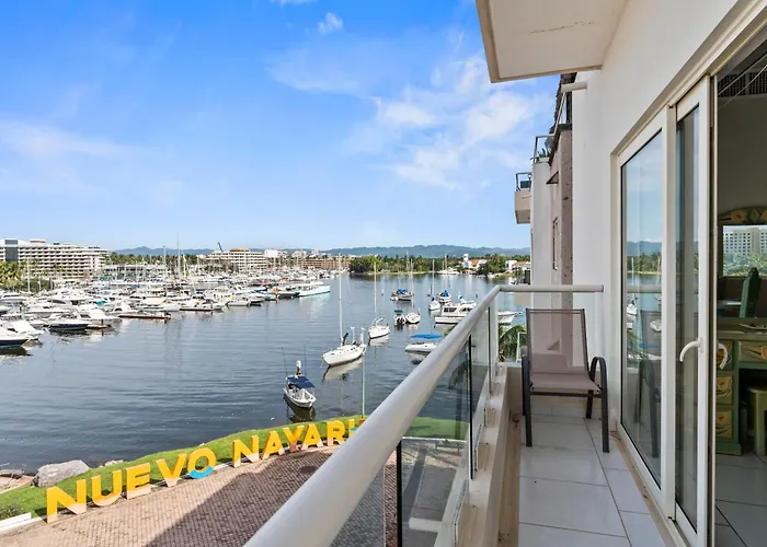 Marina Banderas Suites Hotel Boutique