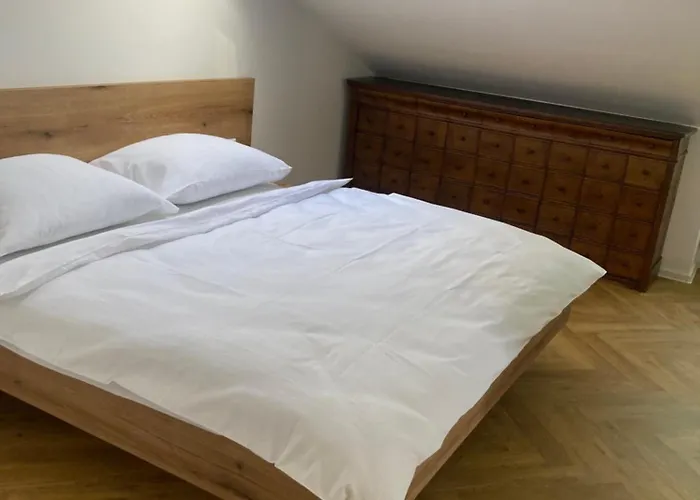 Hotel Zamecek Na Celadne