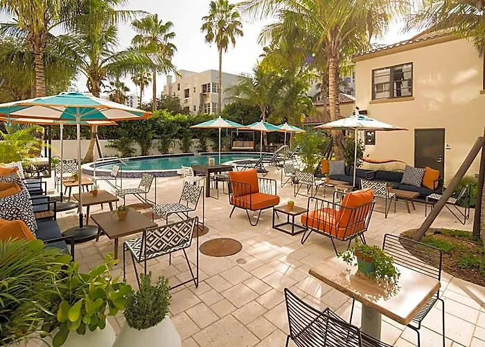 Hotel Rendale Miami Beach