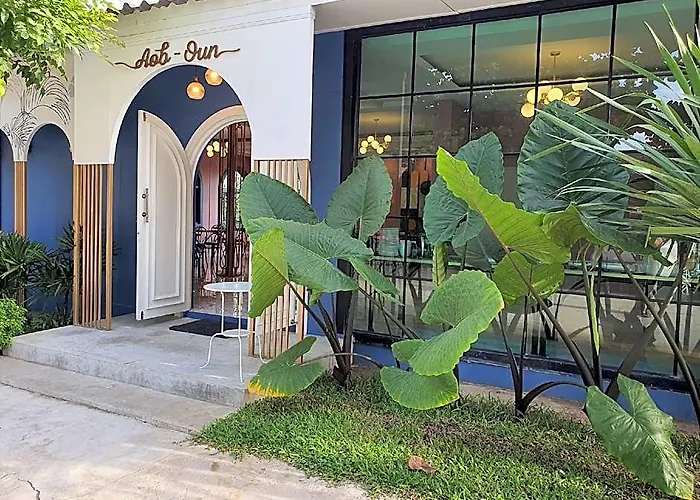 Aob-Oun Homestay & Glamping