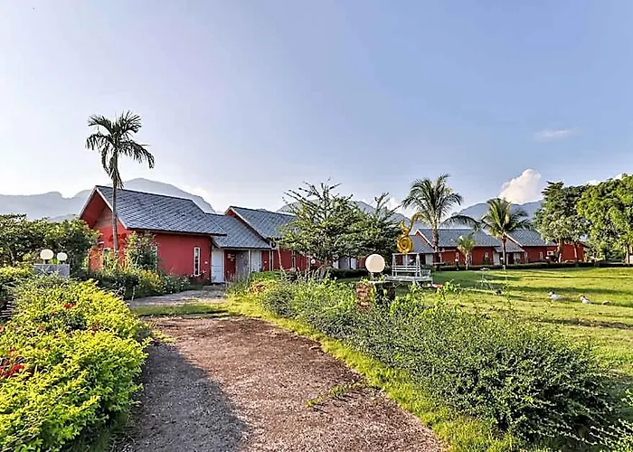 Golden Nakara Resort Maesai