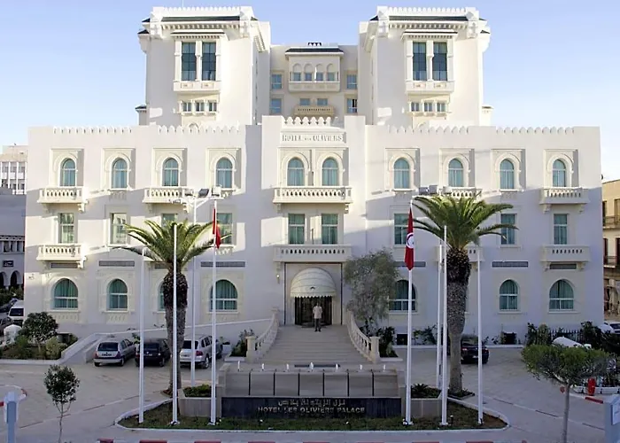Les Oliviers Palace Hotel