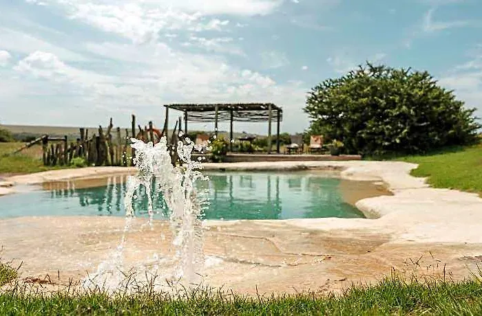 Hlosi Game Lodge
