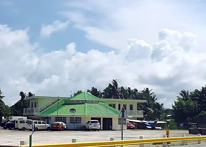 S-E Hotel And Residence