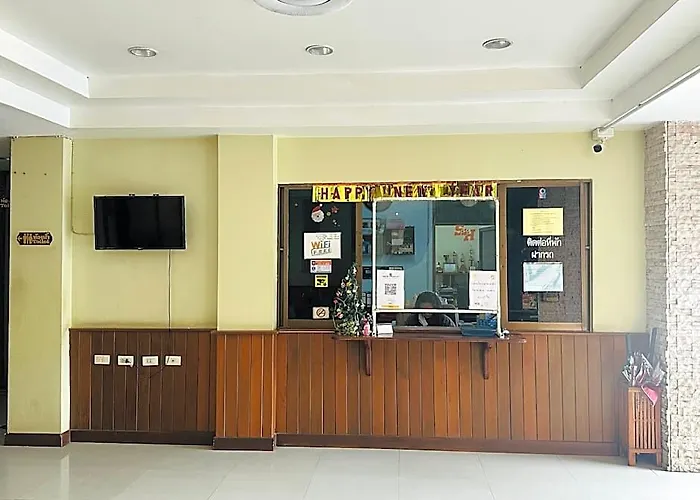 Pakchong Town Hotel