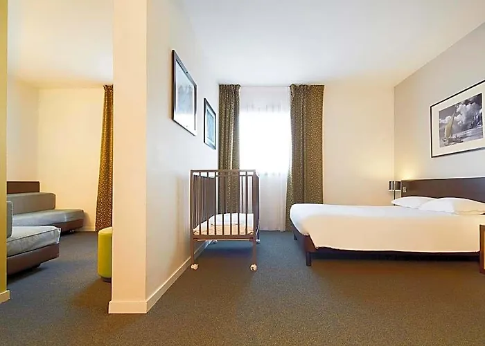 Hotel Kyriad Orly Aeroport