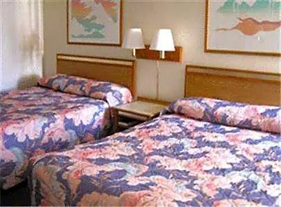 Colorado River Value Inn