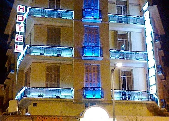 Metropolis Hotel