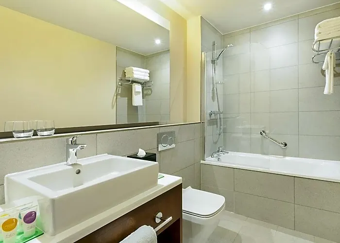 Hyatt Place West London Hayes