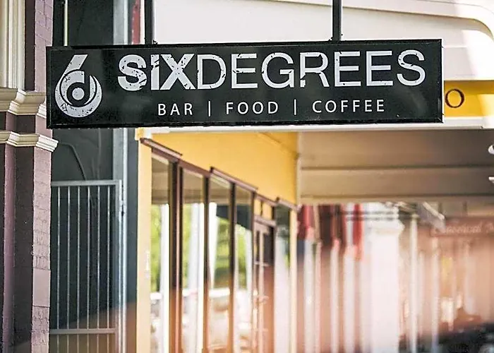 Six Degrees Boutique Hotel