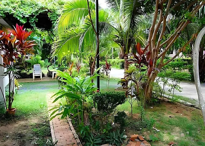Samui Natien Village