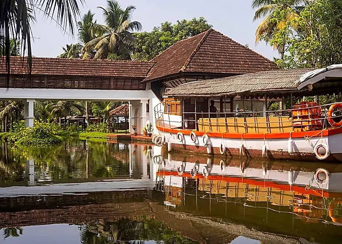 Coconut Lagoon Kumarakom- A Cgh Earth Experience