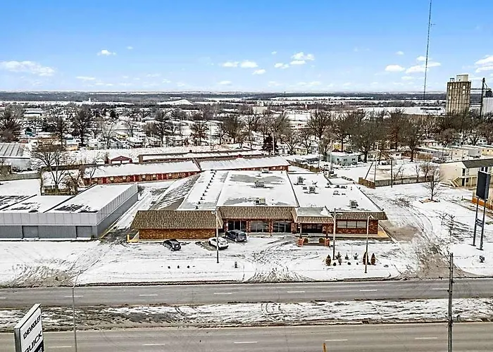 Best Western Hospitality House Emporia
